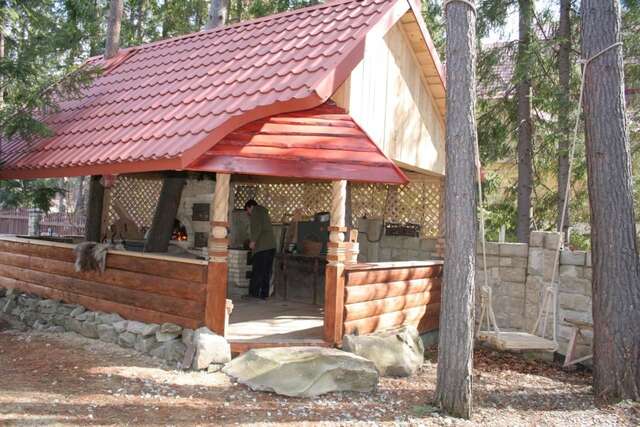 Отель Ha Стежке Довбуша Яремче-12