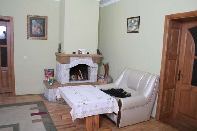 Отель Ha Стежке Довбуша Яремче-17