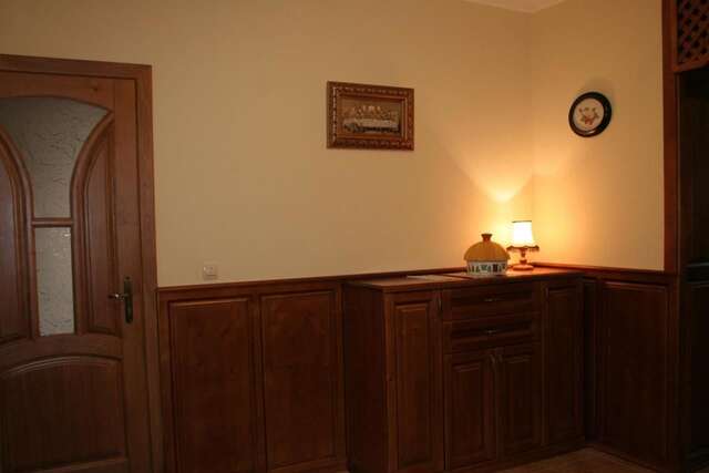 Отель Ha Стежке Довбуша Яремче-26