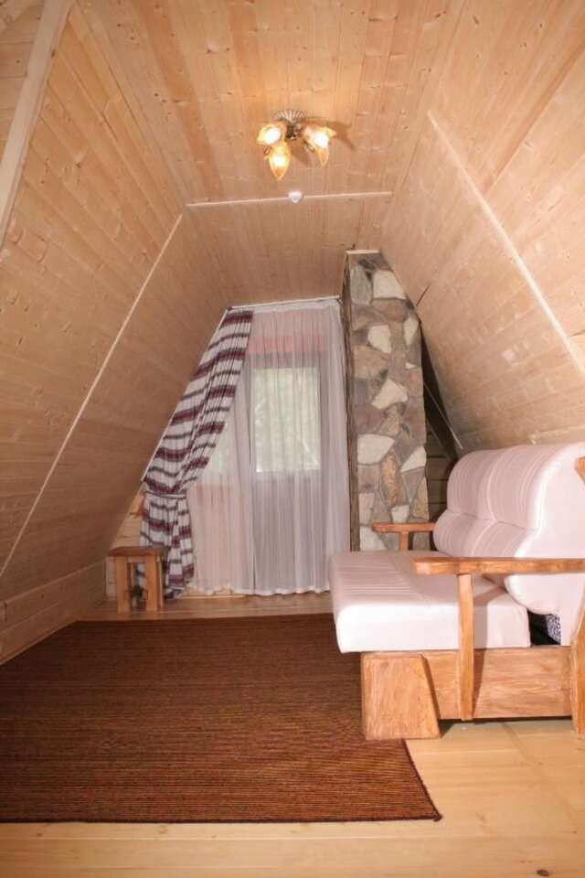 Отель Ha Стежке Довбуша Яремче-43